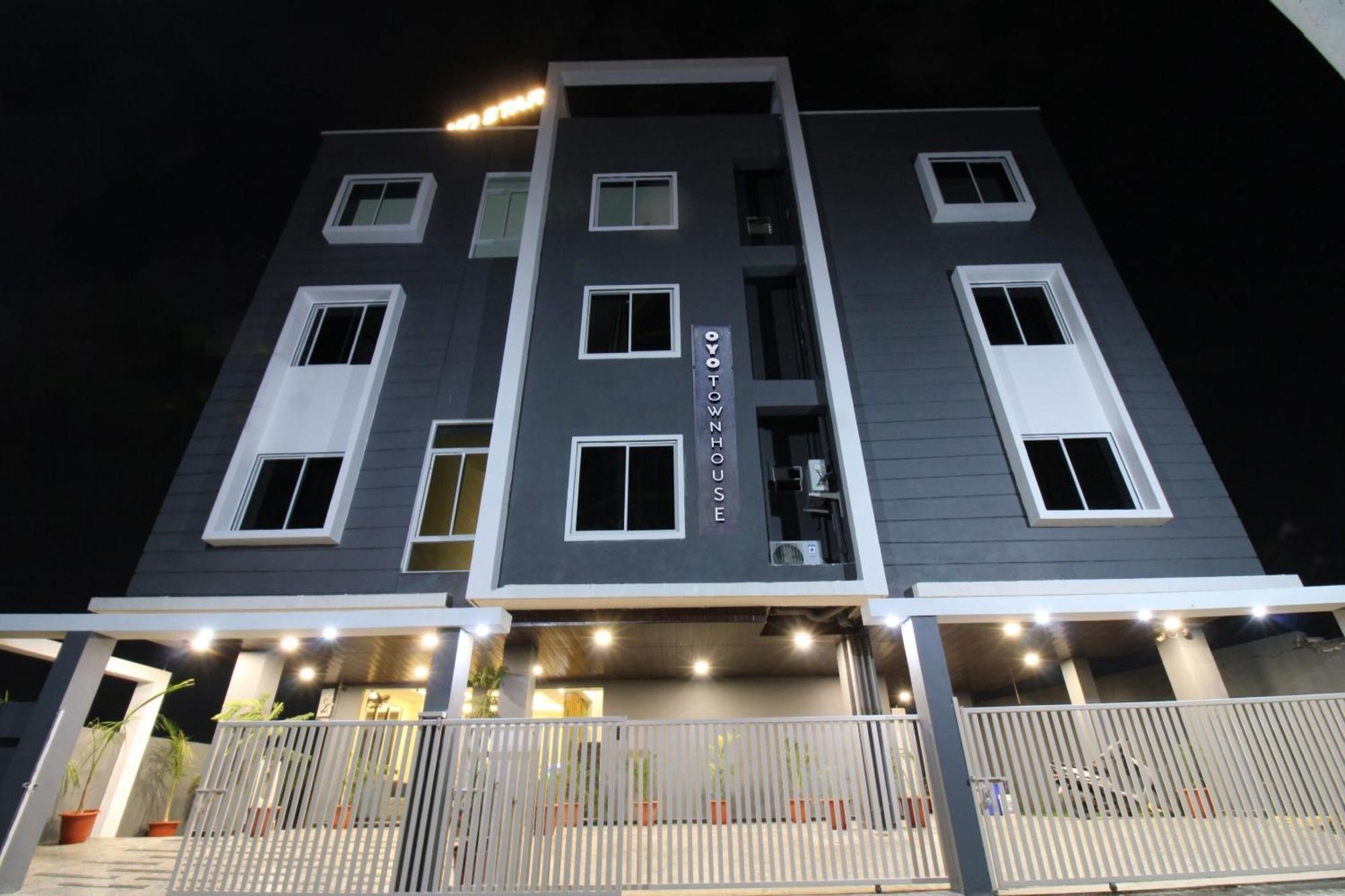 Hotel Townhouse Md Star Nagpur Exterior foto